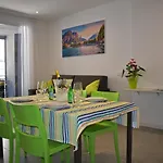 Апартаменты Residence Lake Como Колико