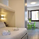 Апартаменты Residence Lake Como