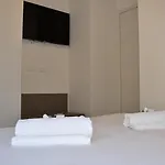 Residence Lake Como Апартаменты *