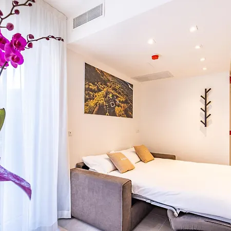Residence Lake Como Апартаменты