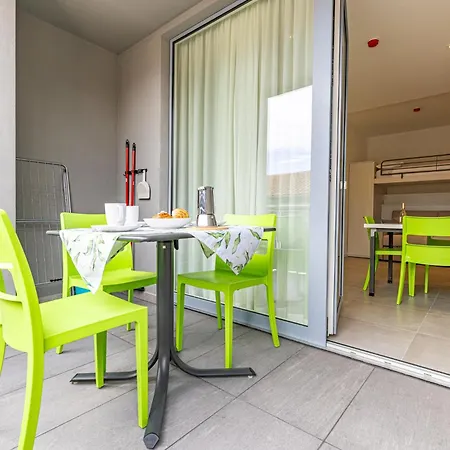 Апартаменты Residence Lake Como Колико