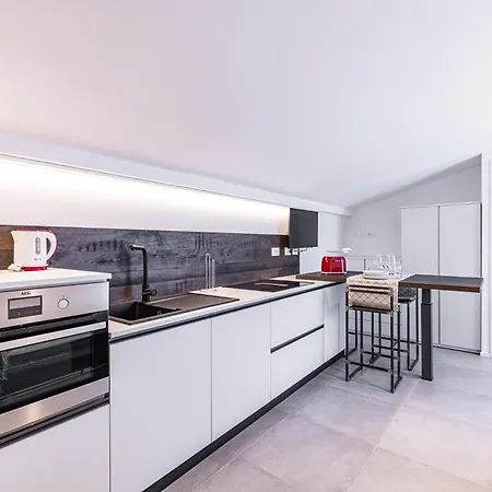 Residence Lake Como Apartament *