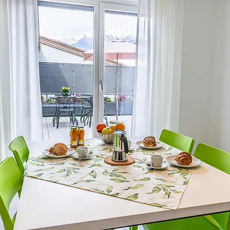 Residence Lake Como Apartament Colico